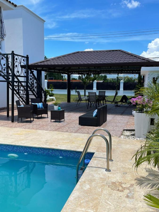 The Gil Place Villa Santiago De Los Caballeros Esterno foto